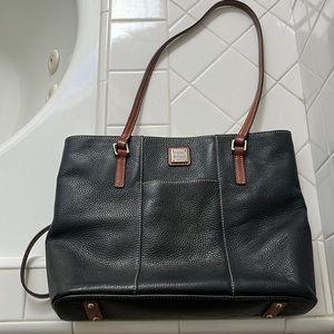 Black leather tote bag w/ brown strap